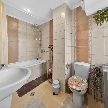 дани и мони Apartament